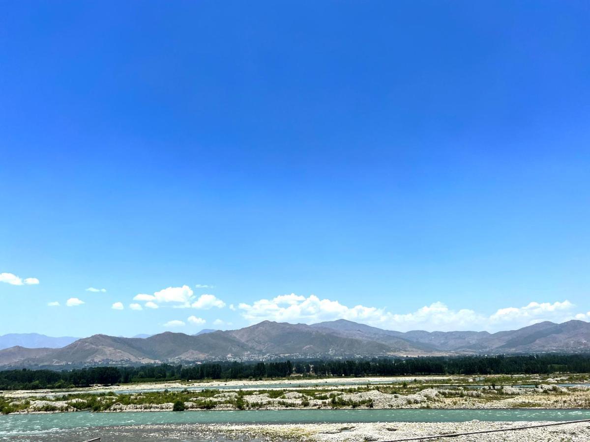 Lokal Rooms X Swat River Saidu Sharif Exterior photo